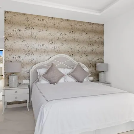 Brand New Luxury In Art Deco Style * Marbella