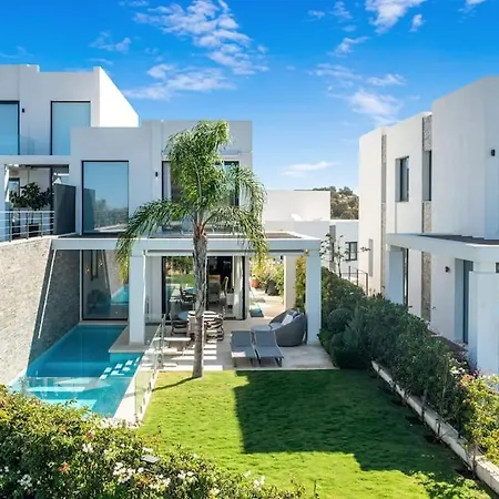 Brand New Luxury In Art Deco Style *