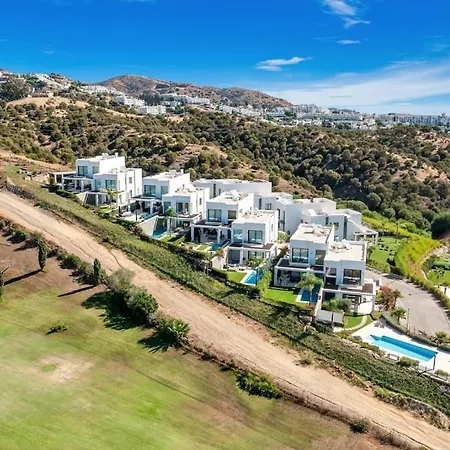 Villa Brand New Luxury In Art Deco Style