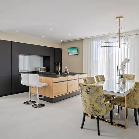 Brand New Luxury In Art Deco Style Villa