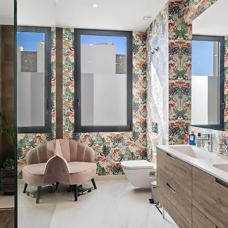 Villa Brand New Luxury In Art Deco Style